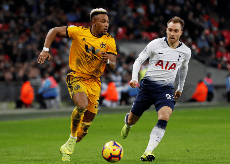 官方：因球迷对阿奇姆彭的歧视言行，成都蓉城被罚款50万元