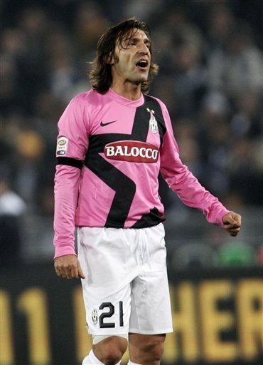 尤文本赛季税前年薪前20：弗拉霍维奇2220万第1，戴维1110万