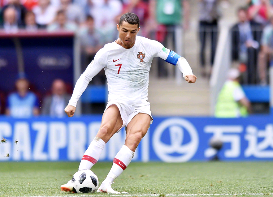 FIFA将试验防诈伤新规：球员恢复后等2分钟才能重新进场