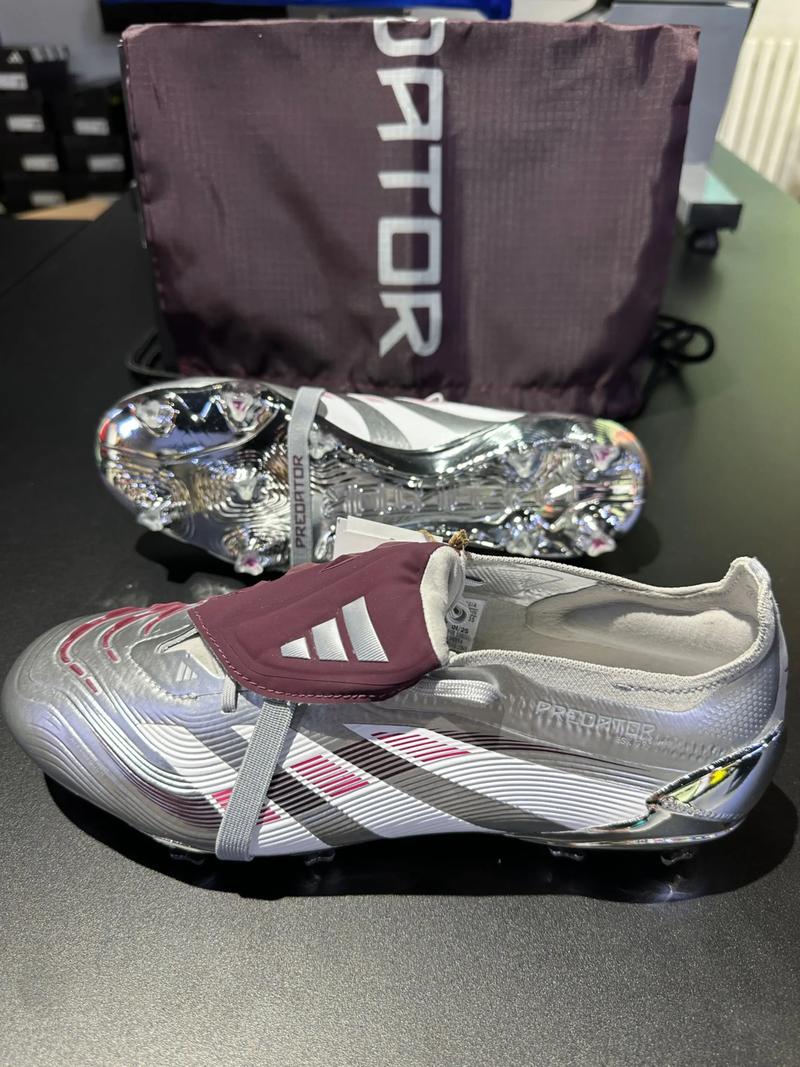 亚精英赛战报：陈威屡献神扑，海港0-0险平柔佛新山仍垫底