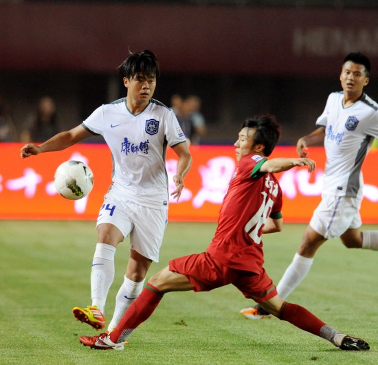 你认为杨瀚森下半场还有出场机会吗&应先从哪方面做出调整？