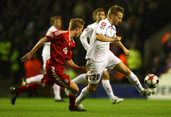 官方：云南玉昆与赵宇豪、徐宏杰完成续约