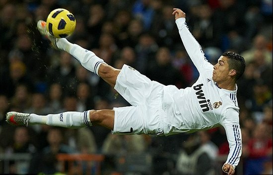 2025足协杯决赛“明星机位”公布：法比奥、纳萨里奥当选